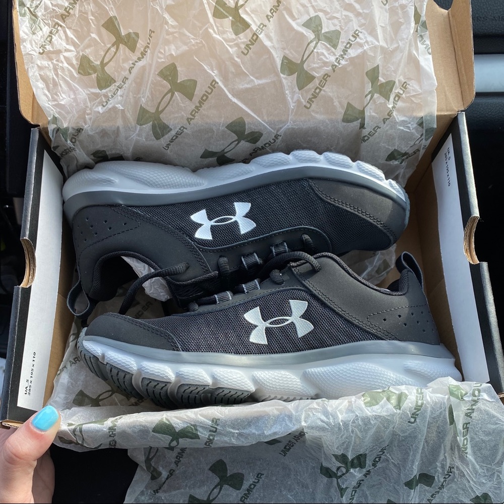 Youth Under Armour Sneakers